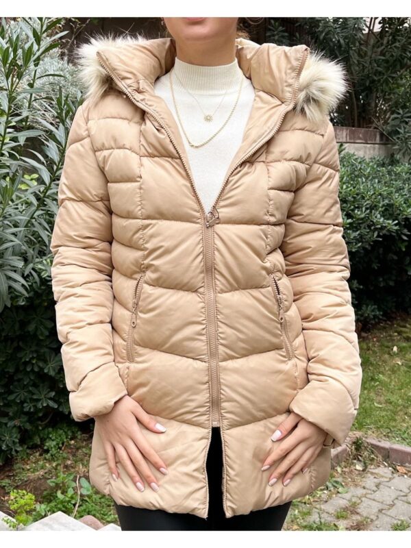 Kadın Bej Kapüşonlu Şişme Mont