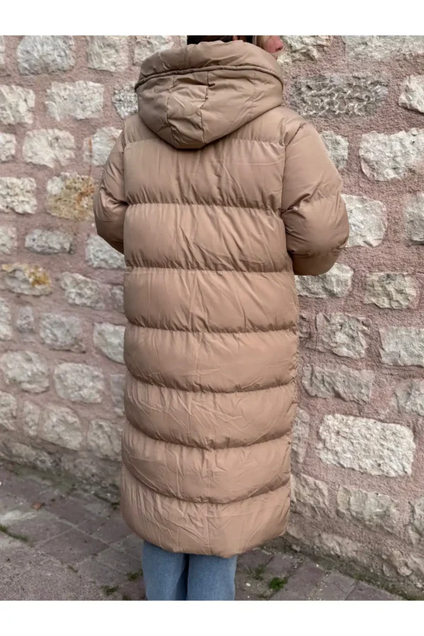 Bej Uzun Boy Bağcıklı Tesettür Şişme Mont