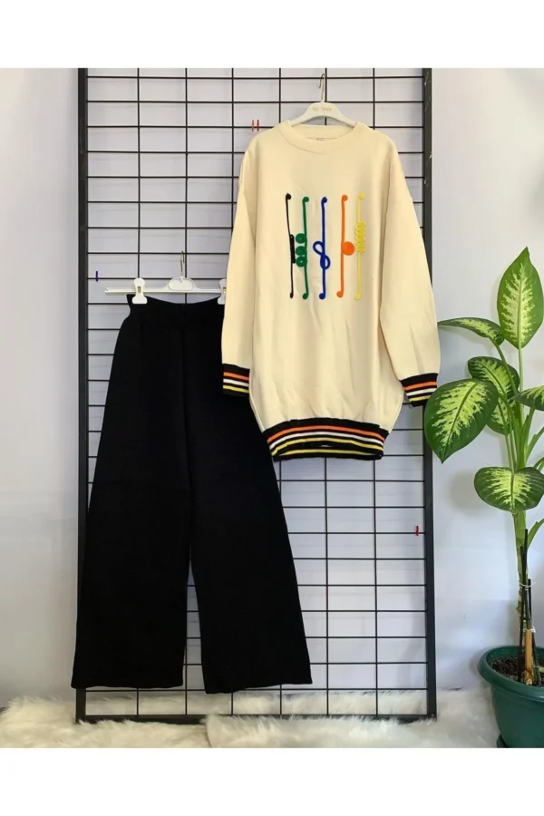 Kadın Ekru Siyah Nakış Detaylı Triko Ikili Takım Spor Günlük Salaş