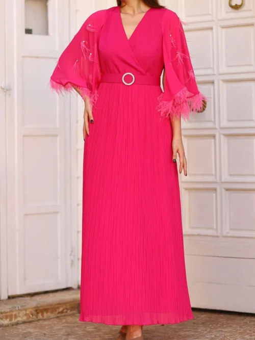 Kadın Pembe Piliseli Tüy Detay Maxi Boy Abiye Elbise