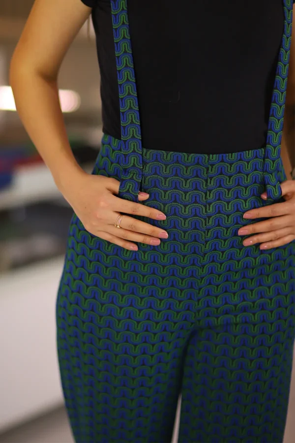 Kadın Yeşil Bol Paça Askı Detaylı Pantolon