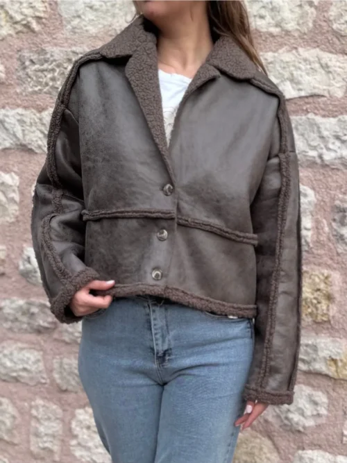 Kahverengi Peluş Şeritli 3 Düğmeli Deri Ceket