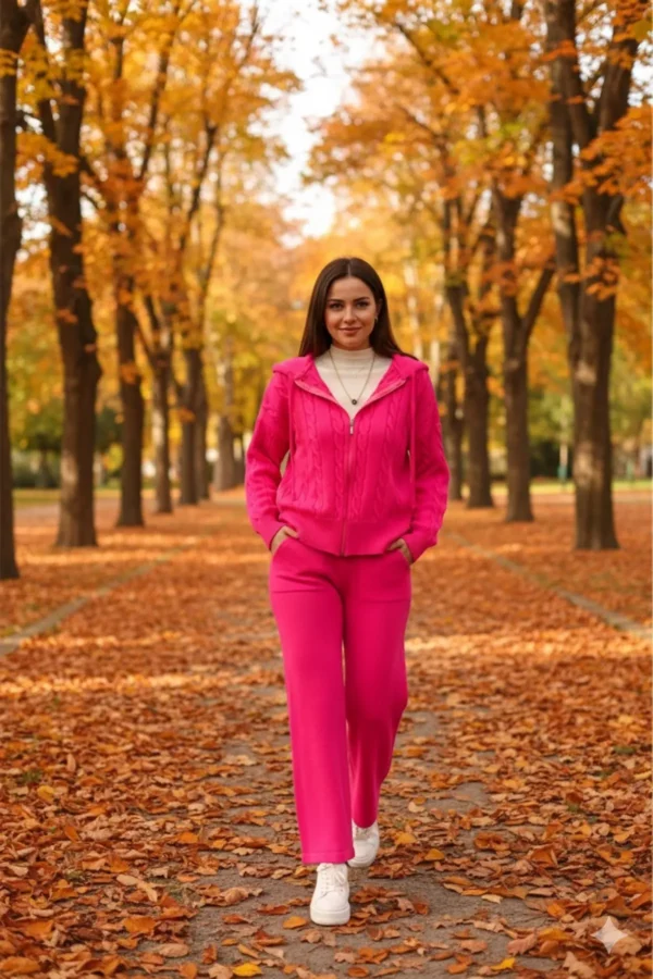 Pembe Fermuar Detaylı Kapüşonlu Hırka Pantolon Triko Ikili Takım