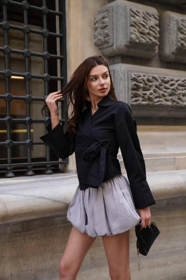 Bel Detaylı Şık Kadın Poplin Gömlek