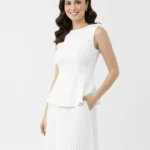 Fiyonk Detay Belden Oturtmalı Krep Bluz - Beyaz