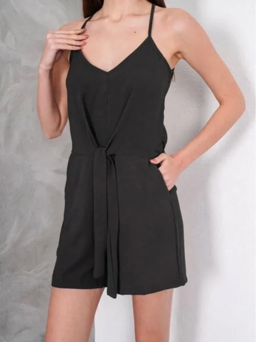 keten-gorunumlu-kusakli-ip-askili-kisa-tulum Keten Görünümlü Kuşaklı İp Askılı Kısa Tulum