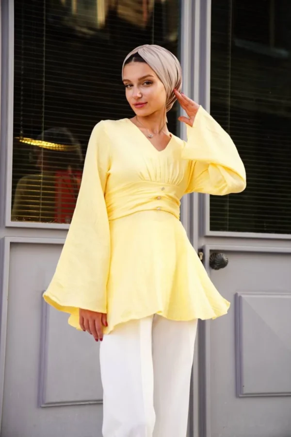 Volanlı Bel Detaylı Müslin Kumaş Tunik