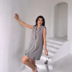 Arkası Yırtmaçlı 4 Düğmeli Kruvaze Uzun Klasik Yelek - Gri