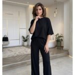 Yırtmaç Detaylı Beli Lastikli Pantolon Bluz İkili Takım
